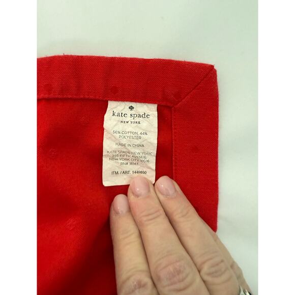 Kate Spade Red w/ Red Dot Napkins Set of 4 - Picture 2 of 3